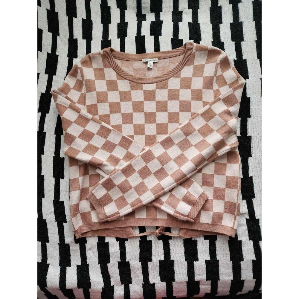 Women's checkered crop sweater XL